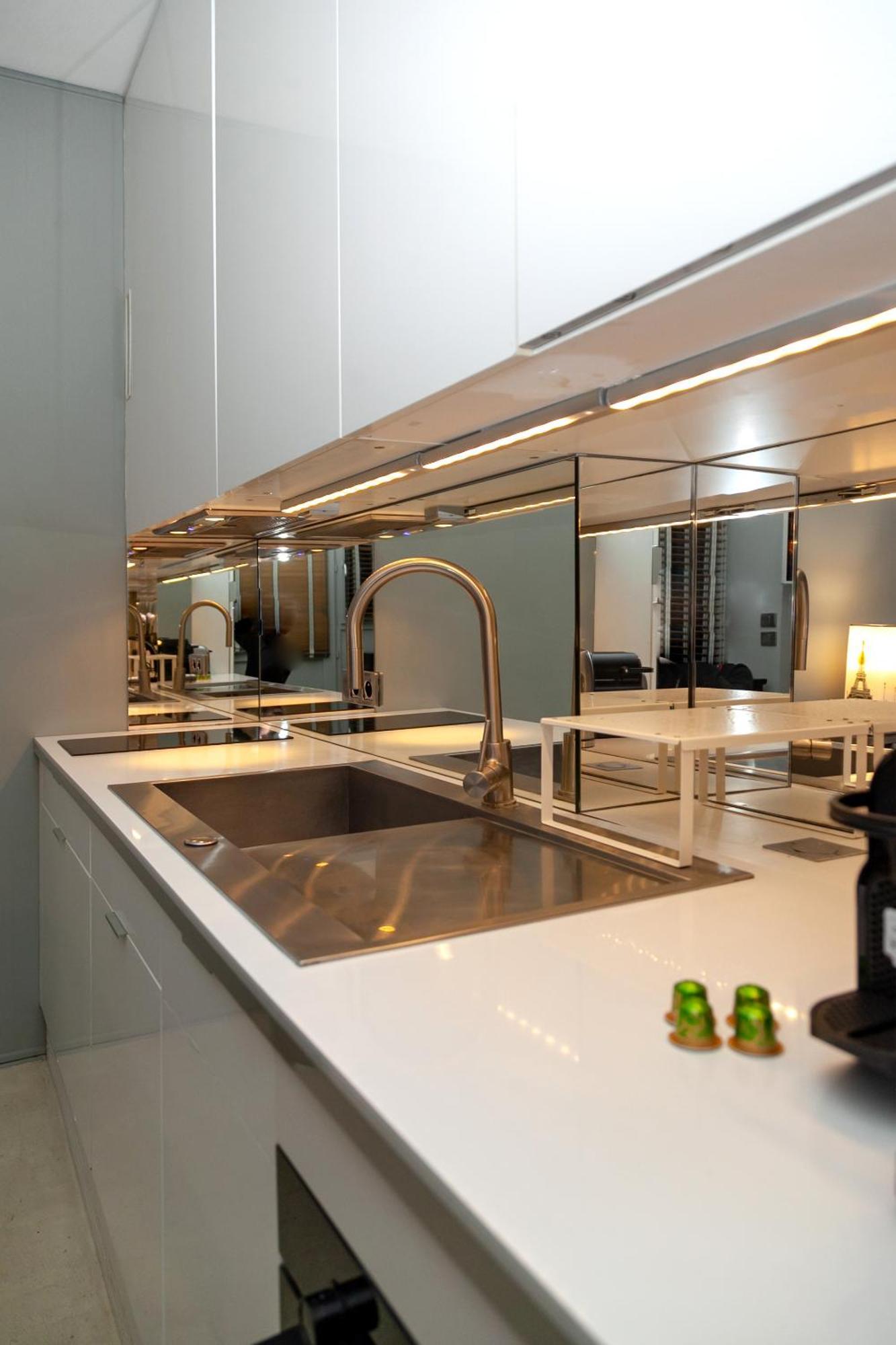 Apartament Loft Atypique Avec Terrasse, Calme Et Cosy Paryż Zewnętrze zdjęcie