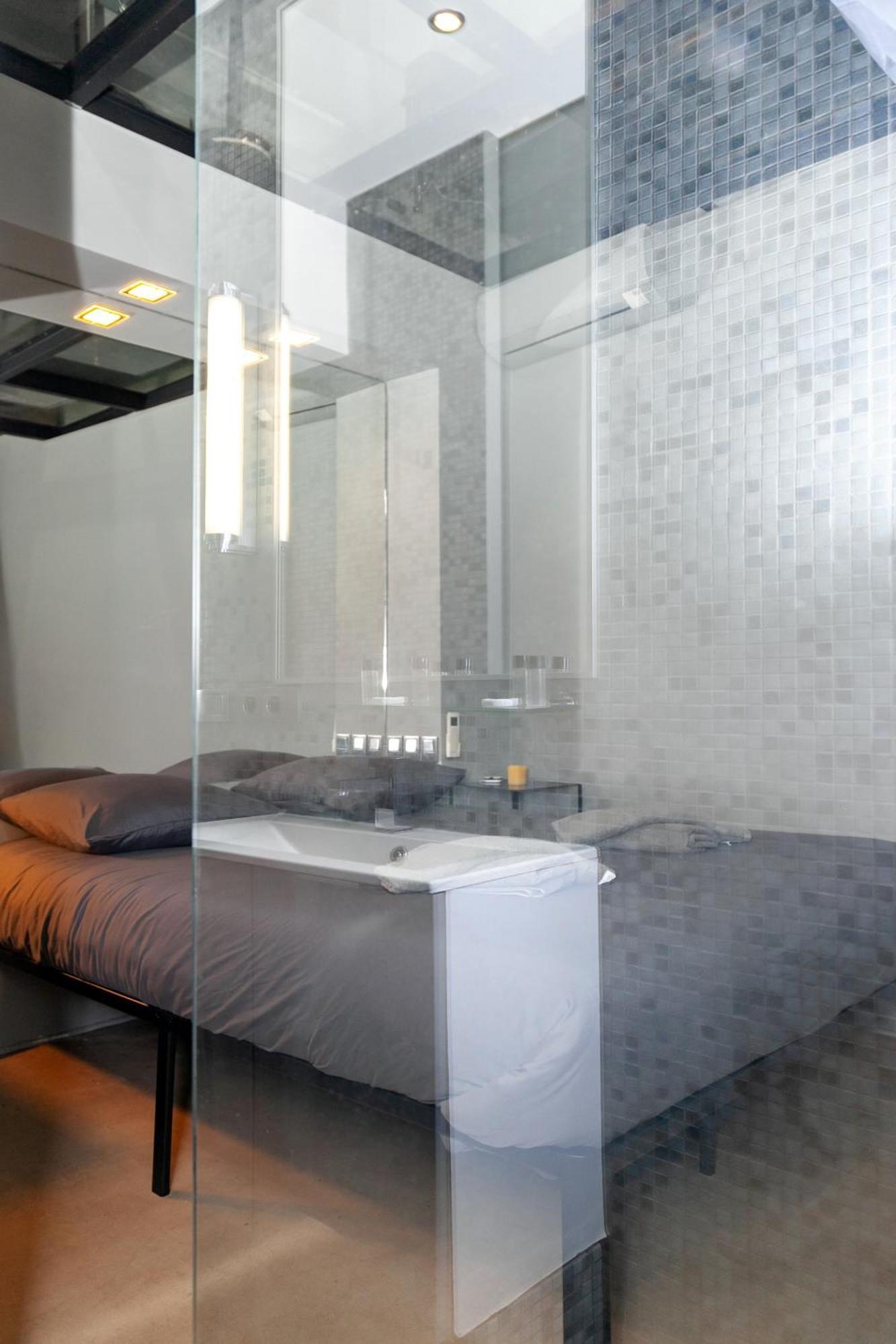 Apartament Loft Atypique Avec Terrasse, Calme Et Cosy Paryż Zewnętrze zdjęcie