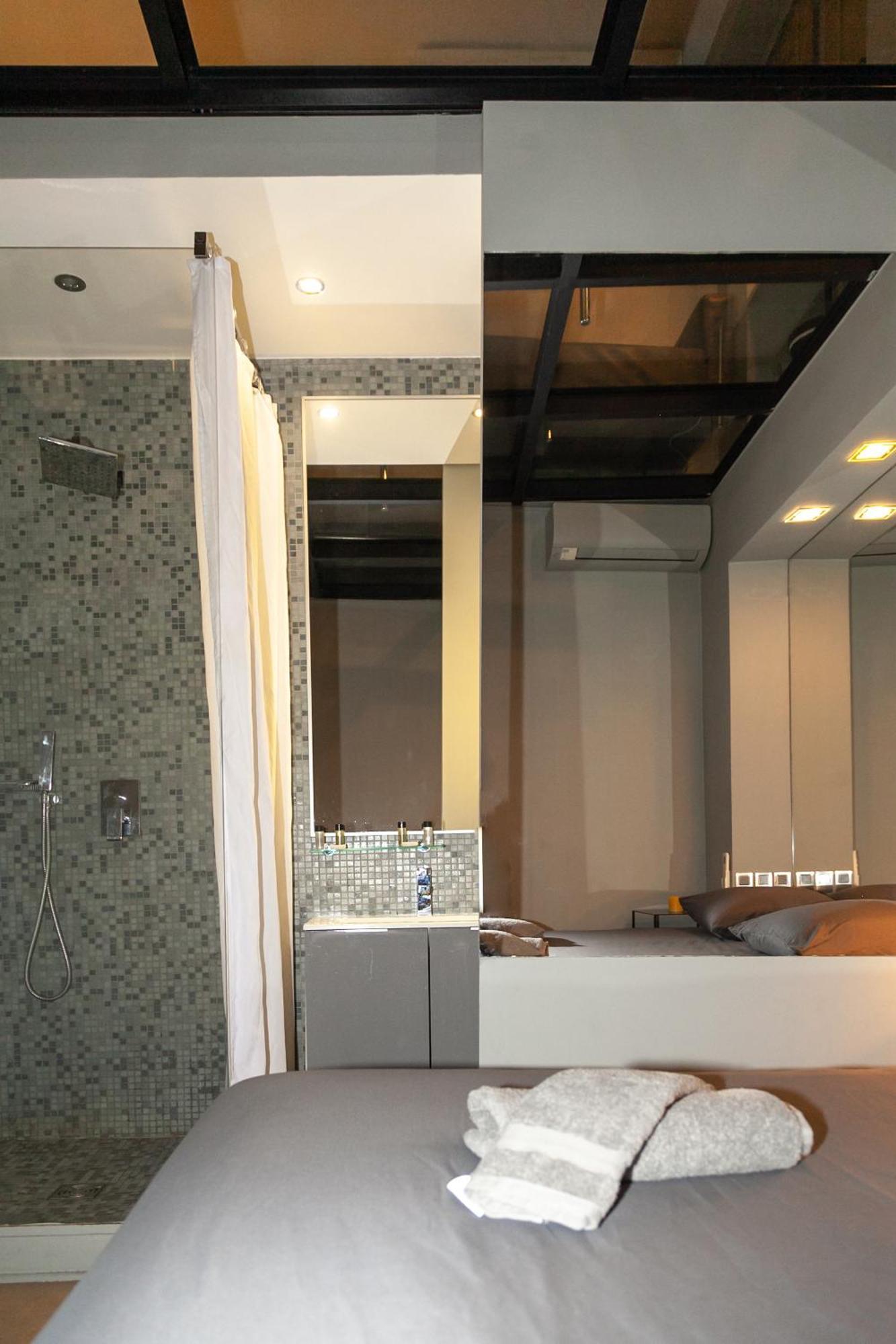 Apartament Loft Atypique Avec Terrasse, Calme Et Cosy Paryż Zewnętrze zdjęcie